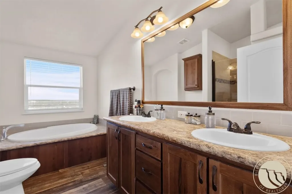 72 Eastside Drive Roundup MT 59072