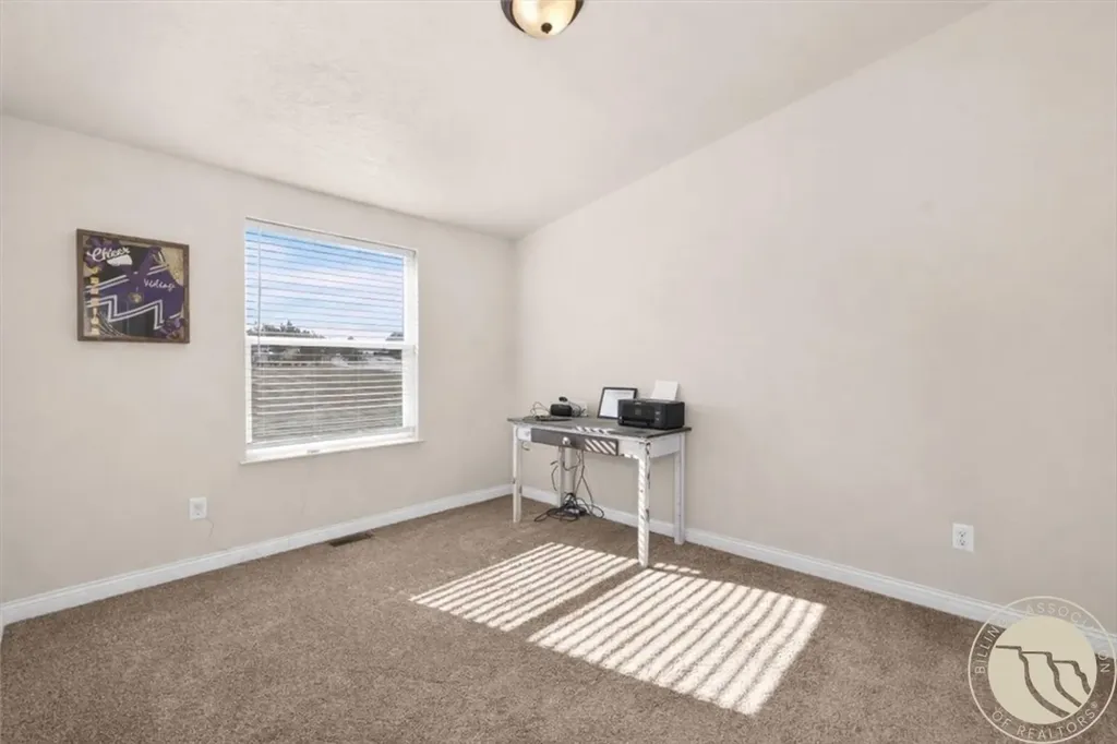 72 Eastside Drive Roundup MT 59072