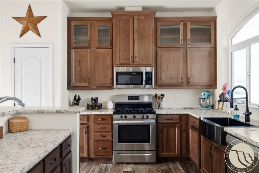 72 Eastside Drive Roundup MT 59072