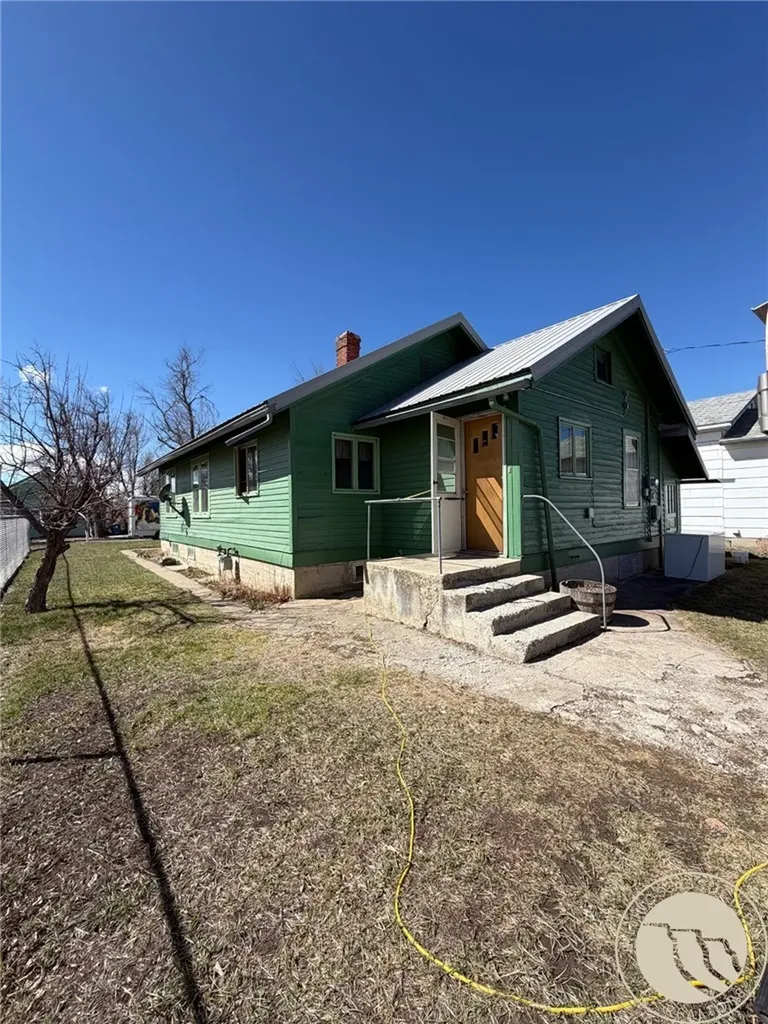 118 A Avenue NW Harlowton MT 59036