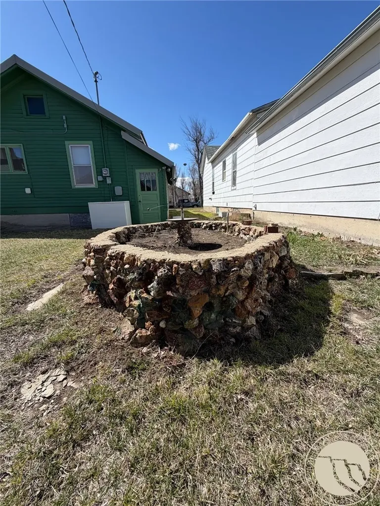 118 A Avenue NW Harlowton MT 59036