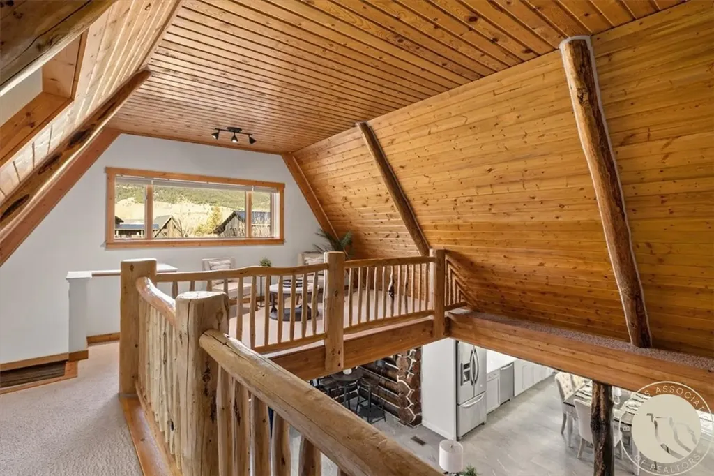 5 Comanche Trail Red Lodge MT 59068