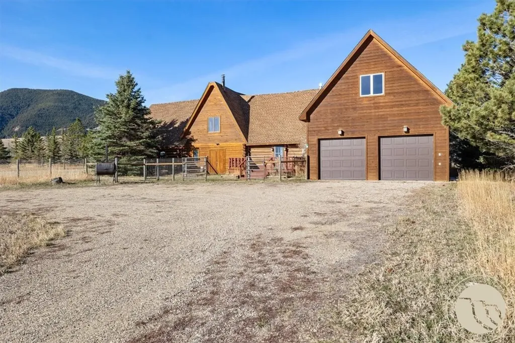 5 Comanche Trail Red Lodge MT 59068