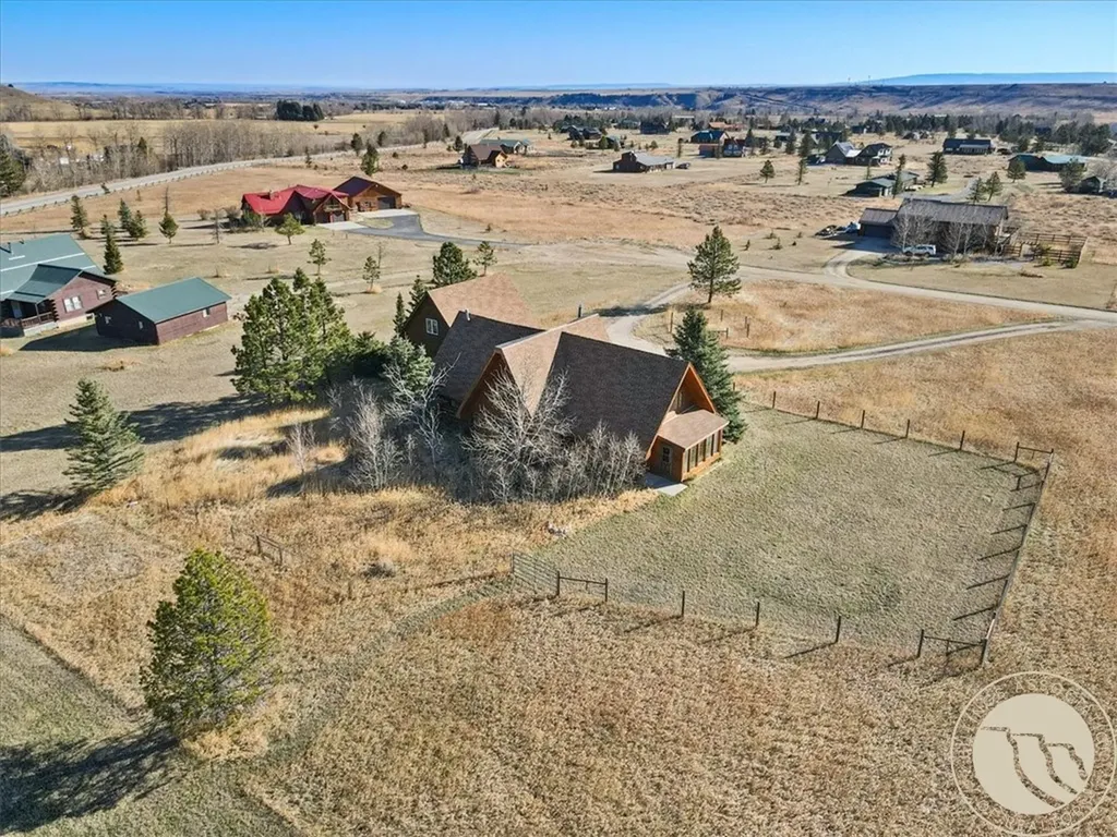 5 Comanche Trail Red Lodge MT 59068