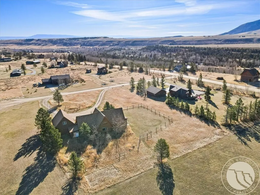 5 Comanche Trail Red Lodge MT 59068