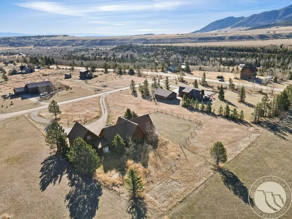 5 Comanche Trail Red Lodge MT 59068