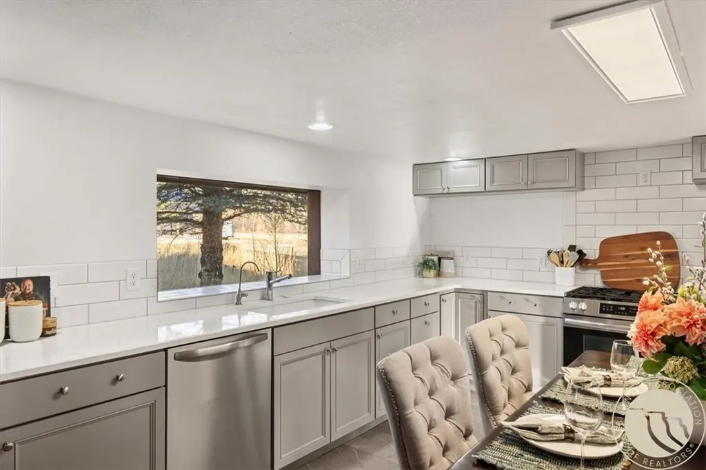 5 Comanche Trail Red Lodge MT 59068