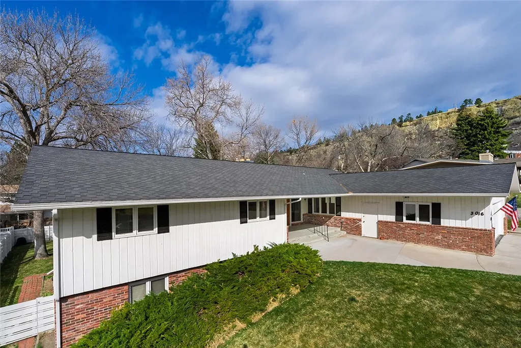 3016 Radcliffe Drive Billings MT 59102