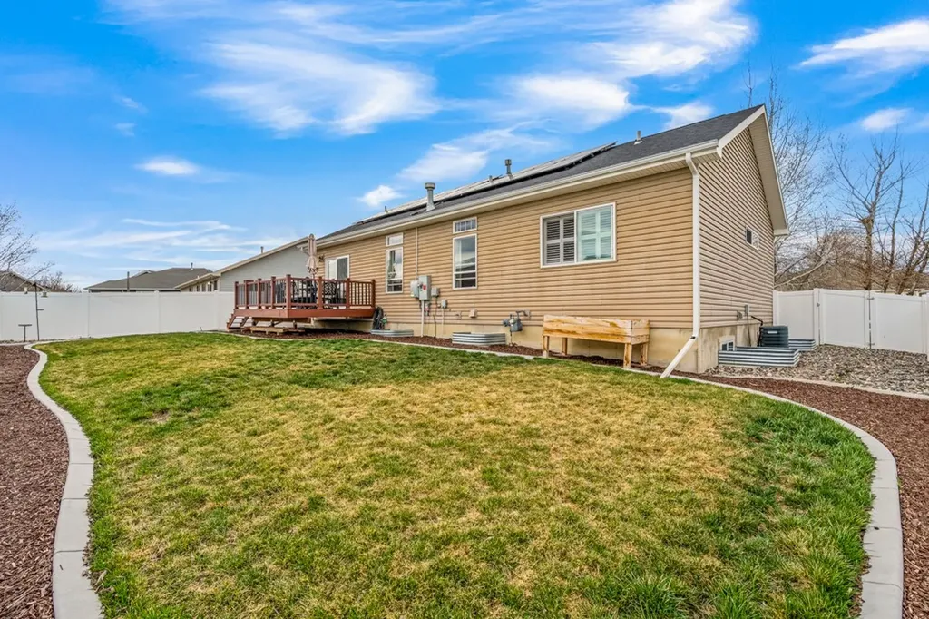 406 Roundhouse Drive Laurel MT 59044