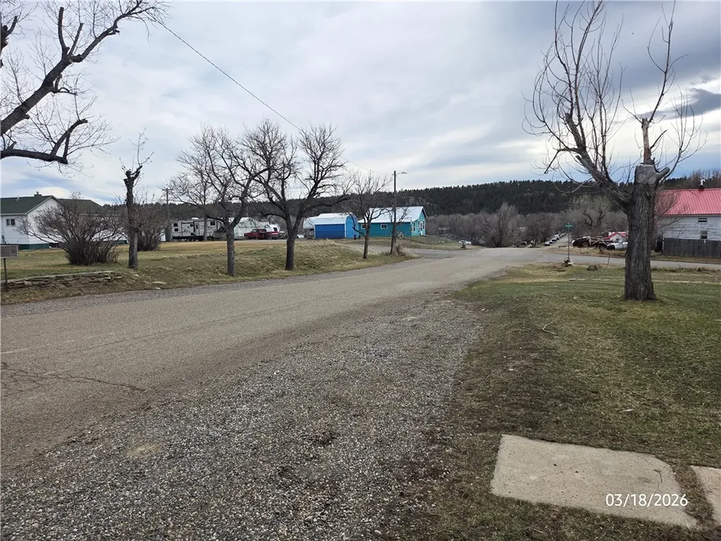 511 3rd Street E Roundup MT 59072