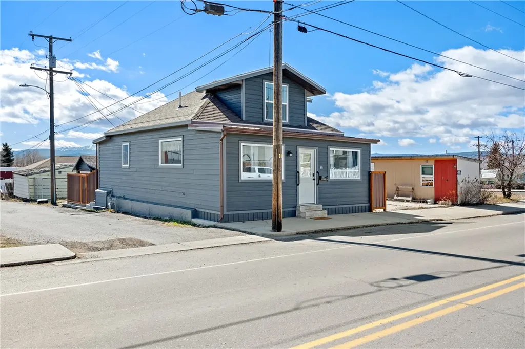 102 E 2nd Street Other MT 59701