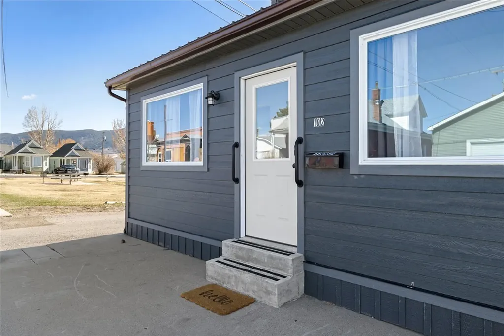 102 E 2nd Street Other MT 59701