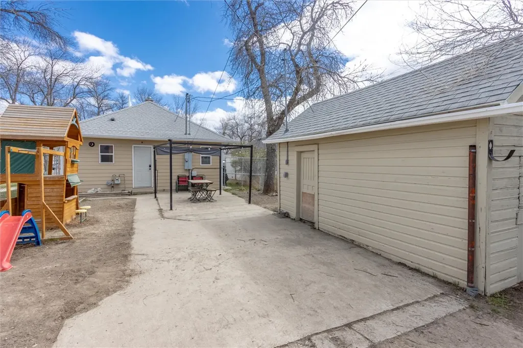 320 4th Avenue Laurel MT 59044