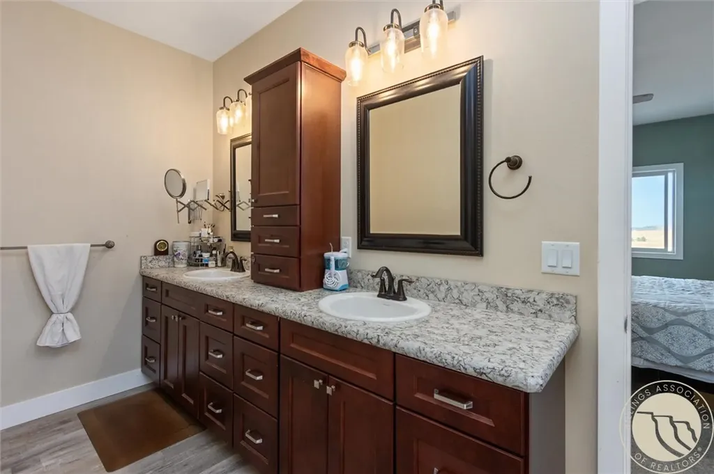 5400 Blue Horizon Drive Huntley MT 59037