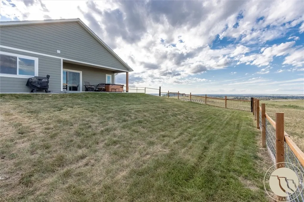5400 Blue Horizon Drive Huntley MT 59037
