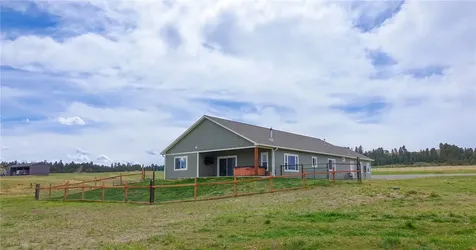 5400 Blue Horizon Drive Huntley MT 59037