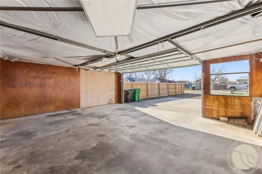 733 Logan Lane Billings MT 59105