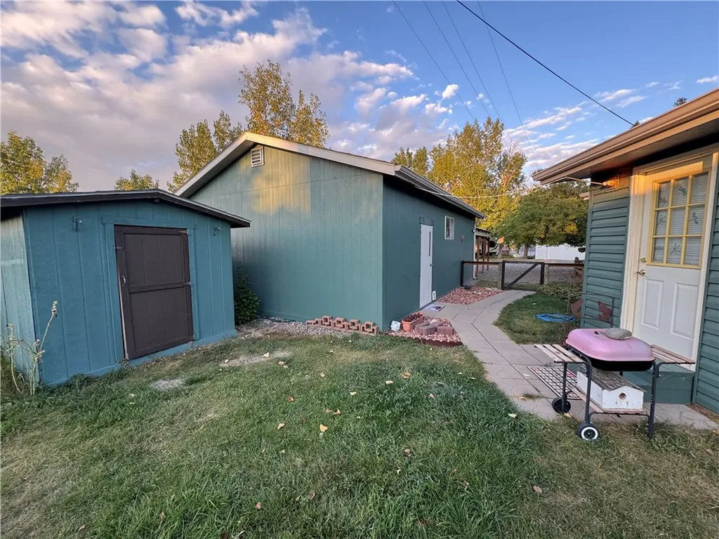 135 C Street Fort Smith MT 59034