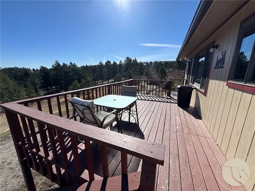 14 Delger Road Fishtail MT 59028