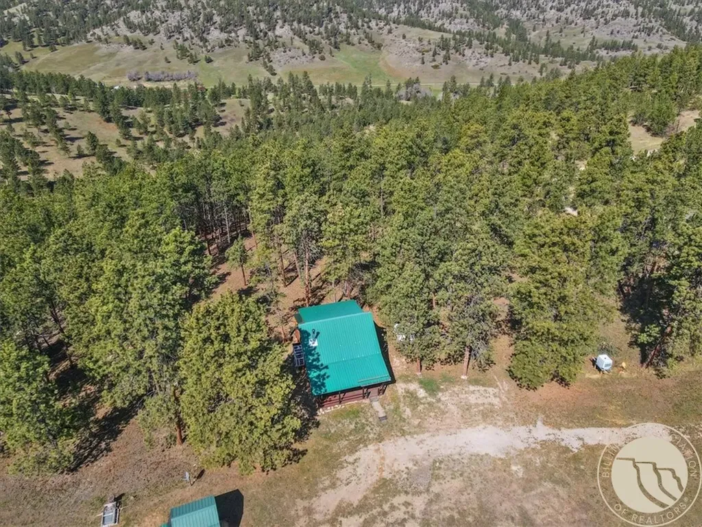 190 Skibstad Road Columbus MT 59019