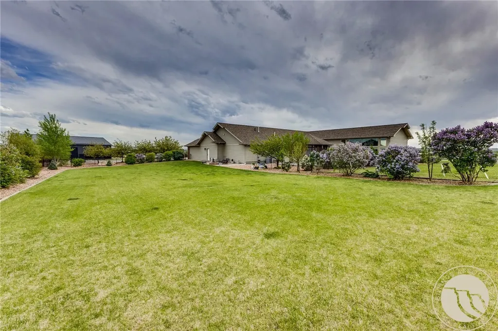 7623 N Leopard Avenue Billings MT 59106