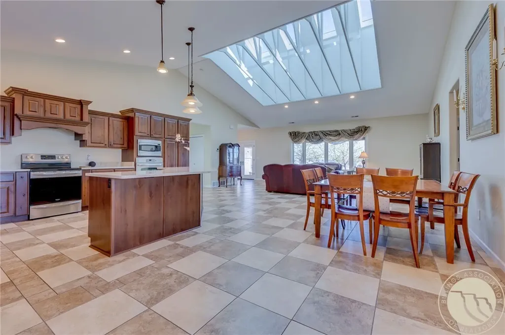 7623 N Leopard Avenue Billings MT 59106