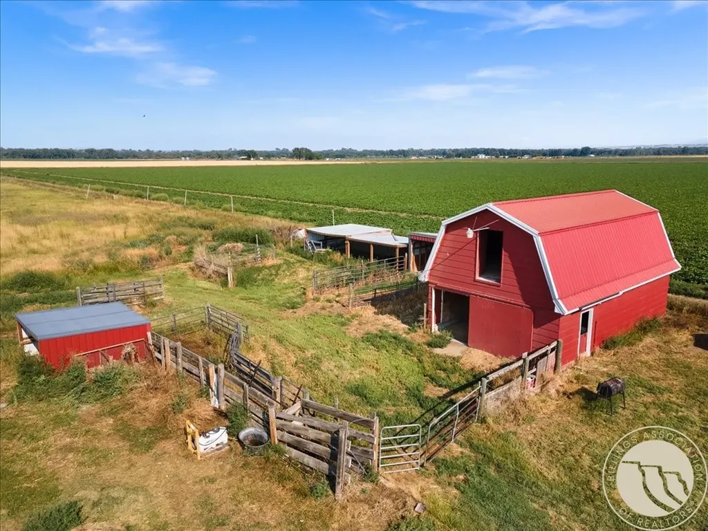 1794 N 4th Road Huntley MT 59037