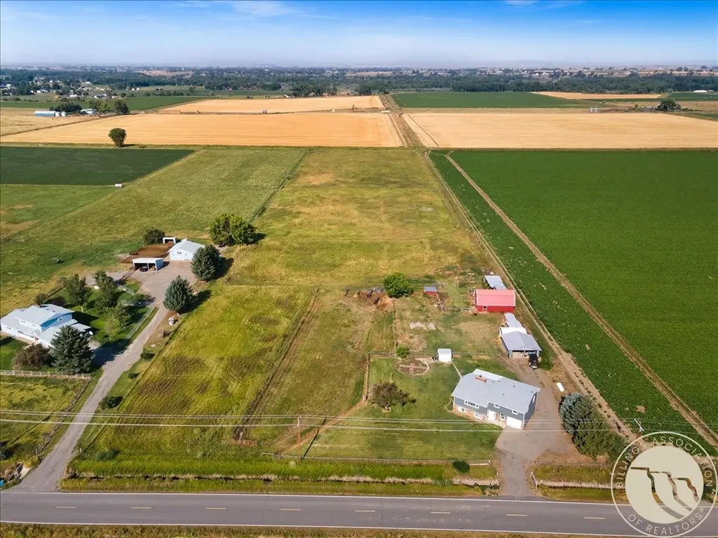 1794 N 4th Road Huntley MT 59037