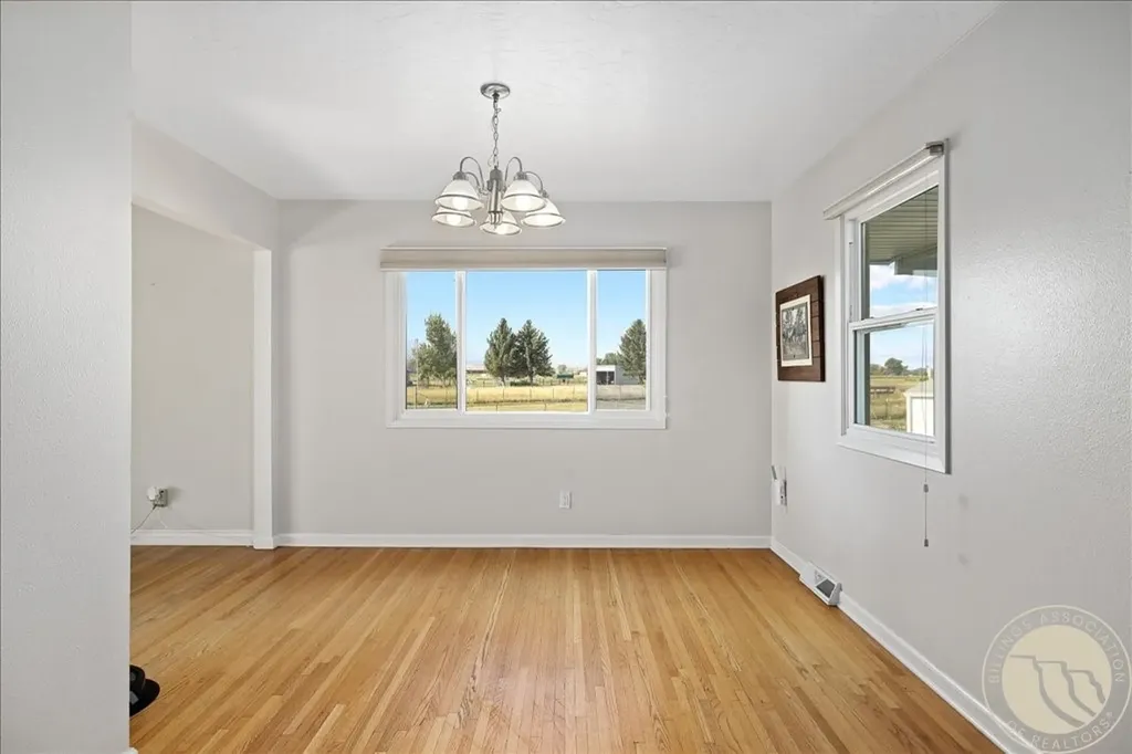 1794 N 4th Road Huntley MT 59037