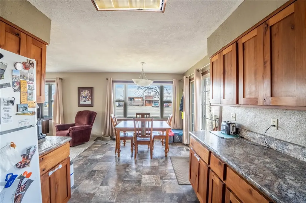 1109 N Crawford Avenue Hardin MT 59034