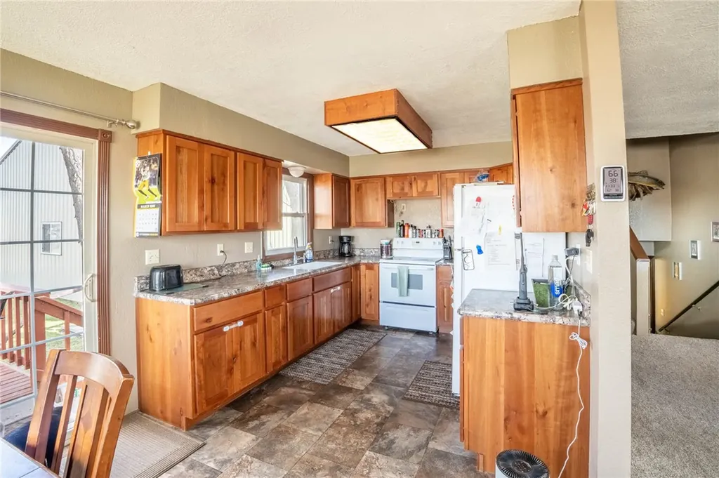1109 N Crawford Avenue Hardin MT 59034