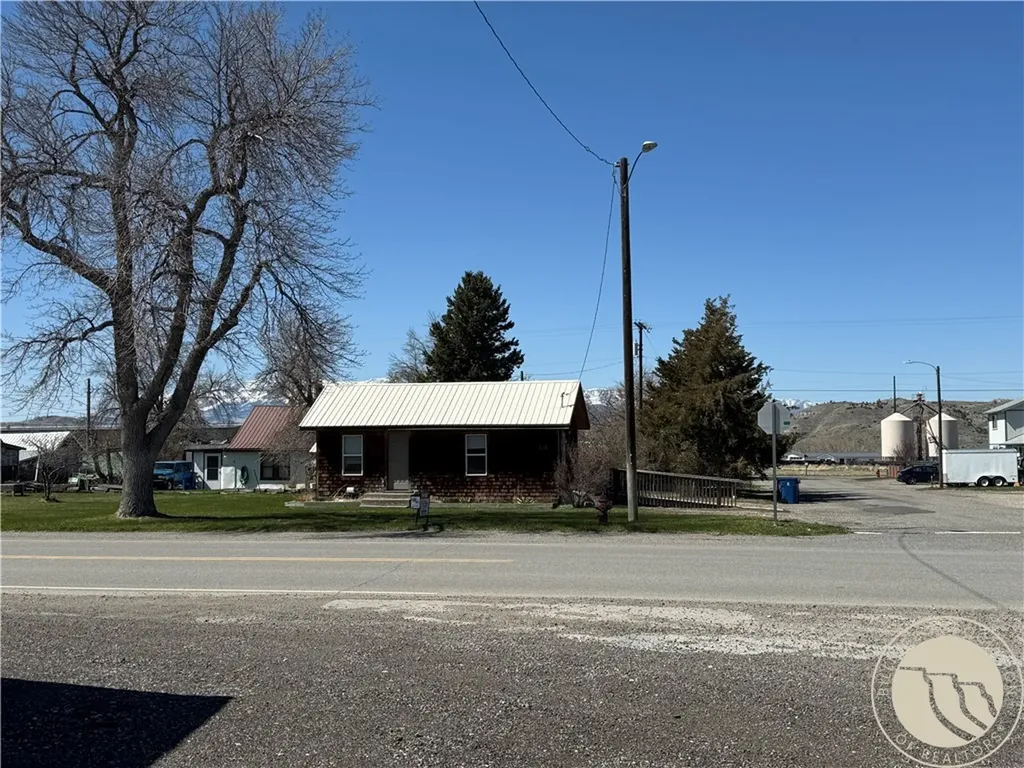 18 Busha Street Big Timber MT 59011