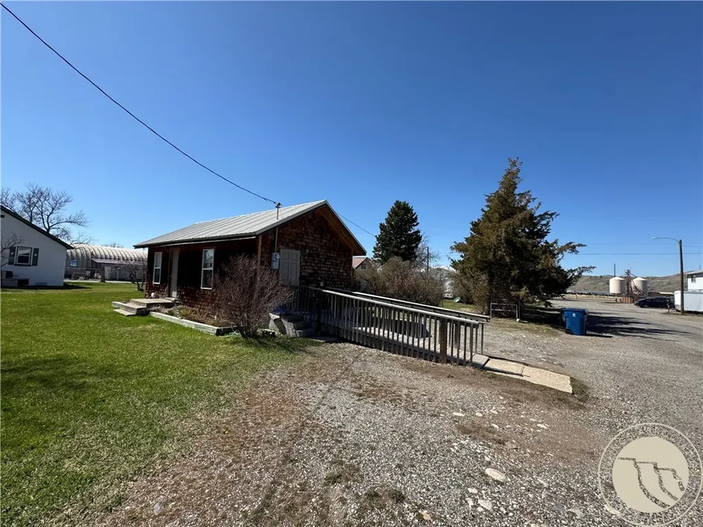 18 Busha Street Big Timber MT 59011