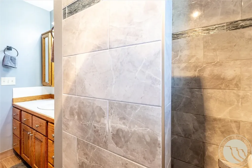 1246 Chipper Lane Huntley MT 59037
