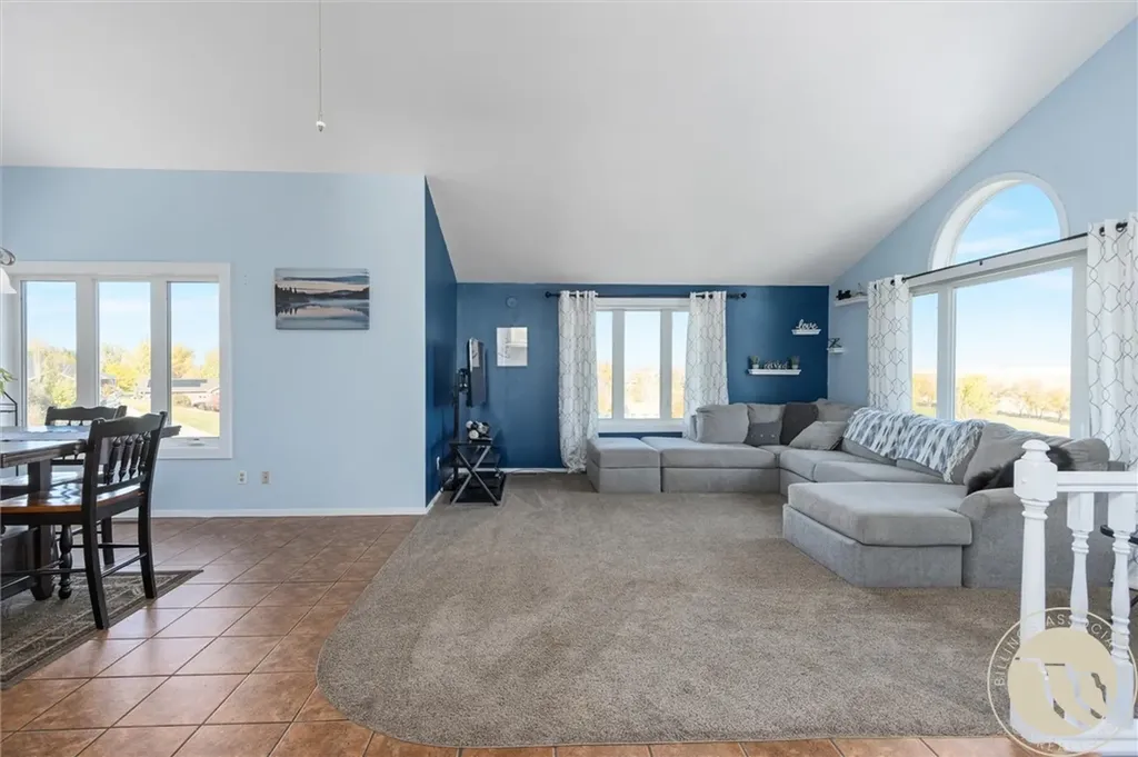 1246 Chipper Lane Huntley MT 59037