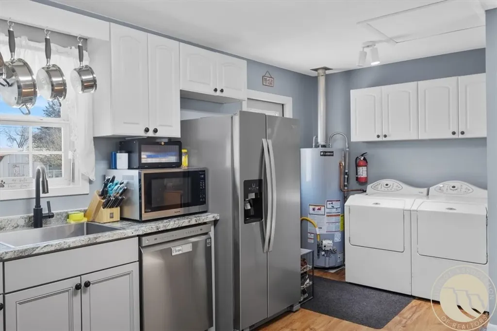 809 Pennsylvania Laurel MT 59044