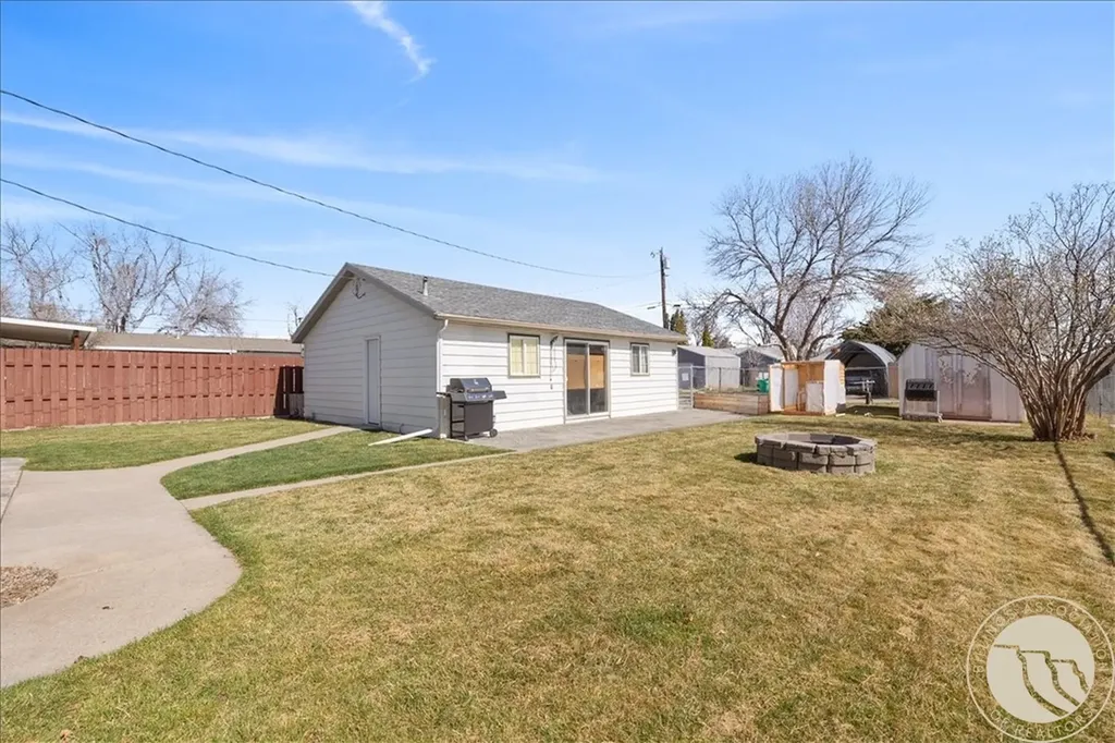 809 Pennsylvania Laurel MT 59044