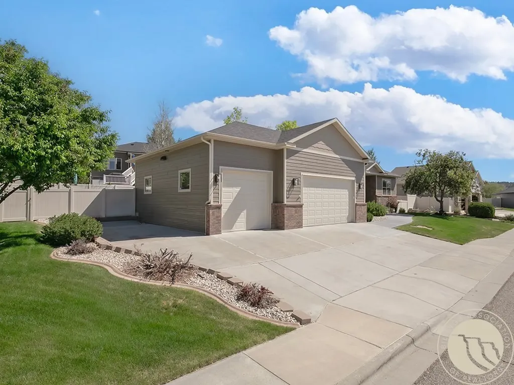 6217 Gray Hawk Court Billings MT 59106