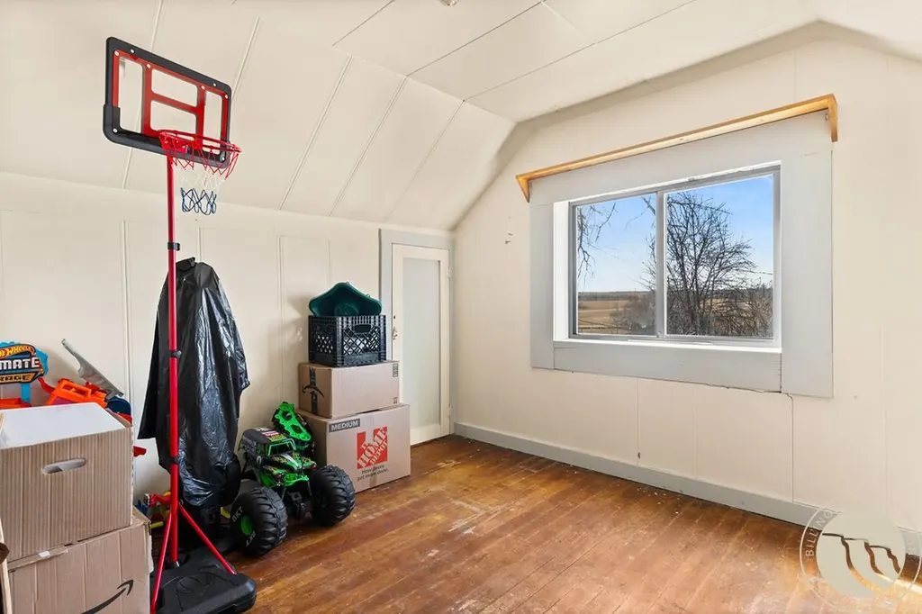 402 Second Avenue W Ryegate MT 59074