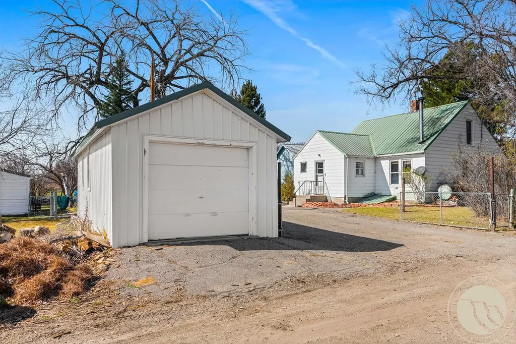 402 Second Avenue W Ryegate MT 59074