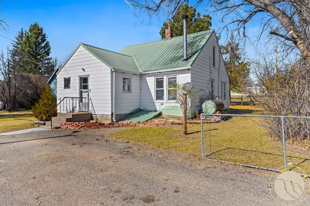 402 Second Avenue W Ryegate MT 59074