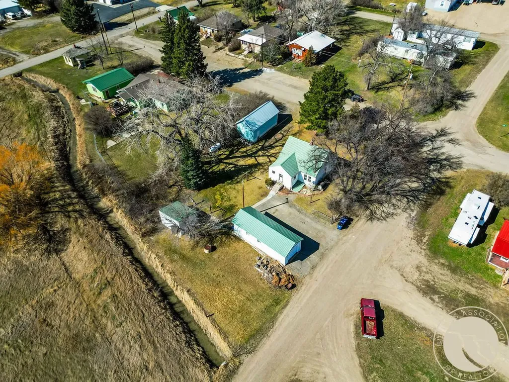402 Second Avenue W Ryegate MT 59074