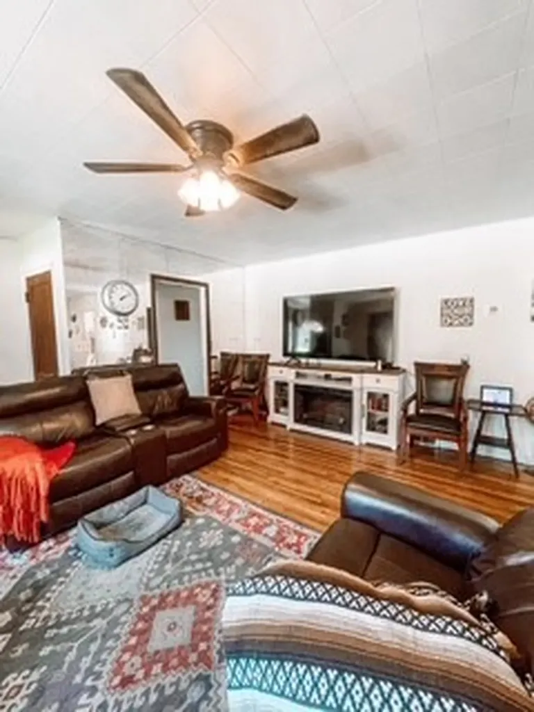 32 Montana Street Roundup MT 59072
