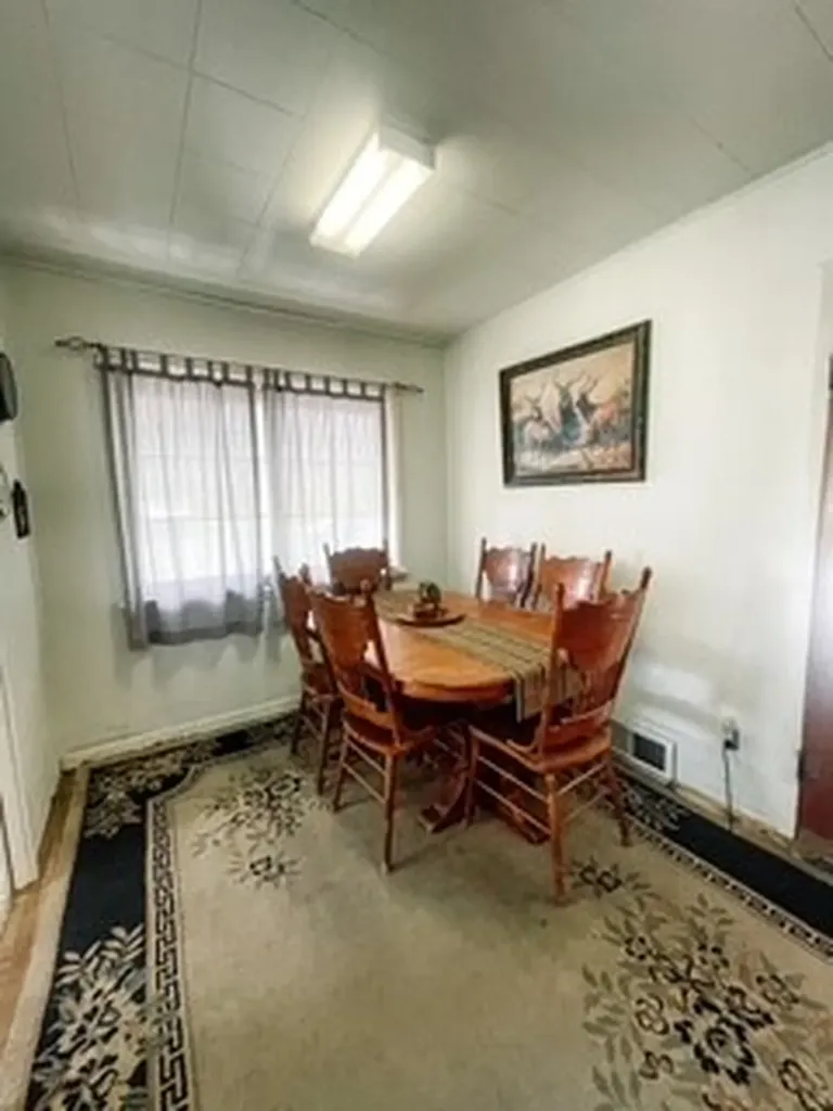 32 Montana Street Roundup MT 59072