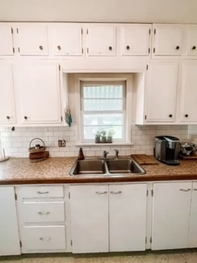 32 Montana Street Roundup MT 59072