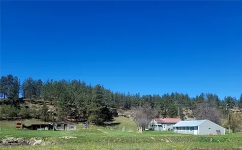 32 Montana Street Roundup MT 59072