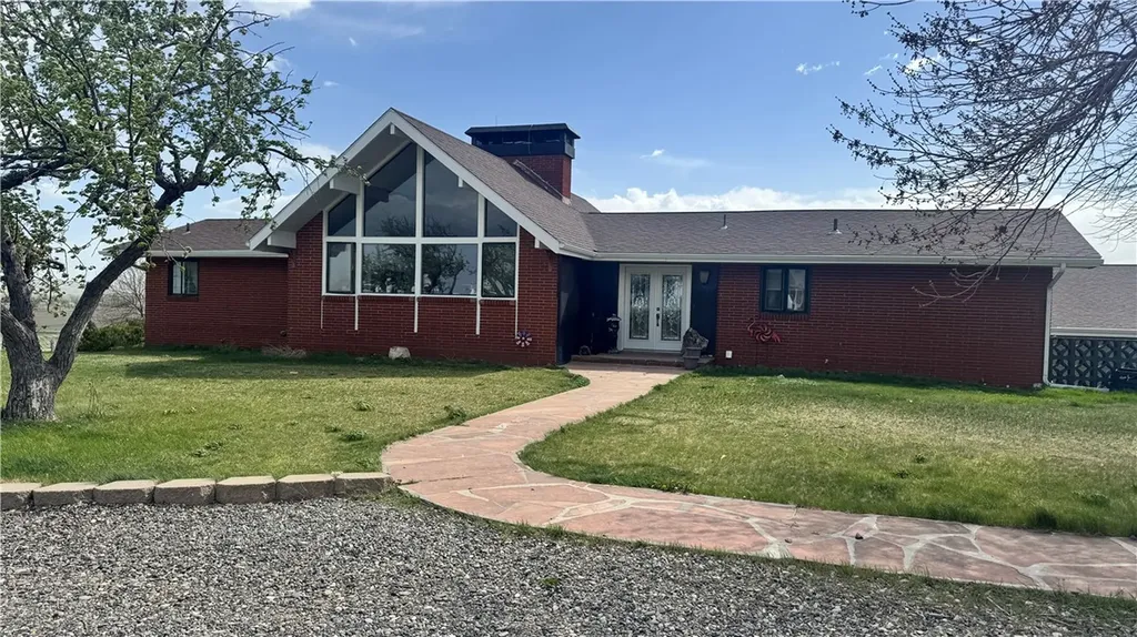 1350 Peritsa Creek Road Hardin MT 59034