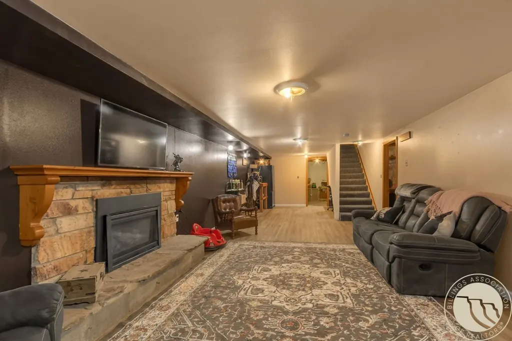 6107 Shepherd Road Shepherd MT 59079