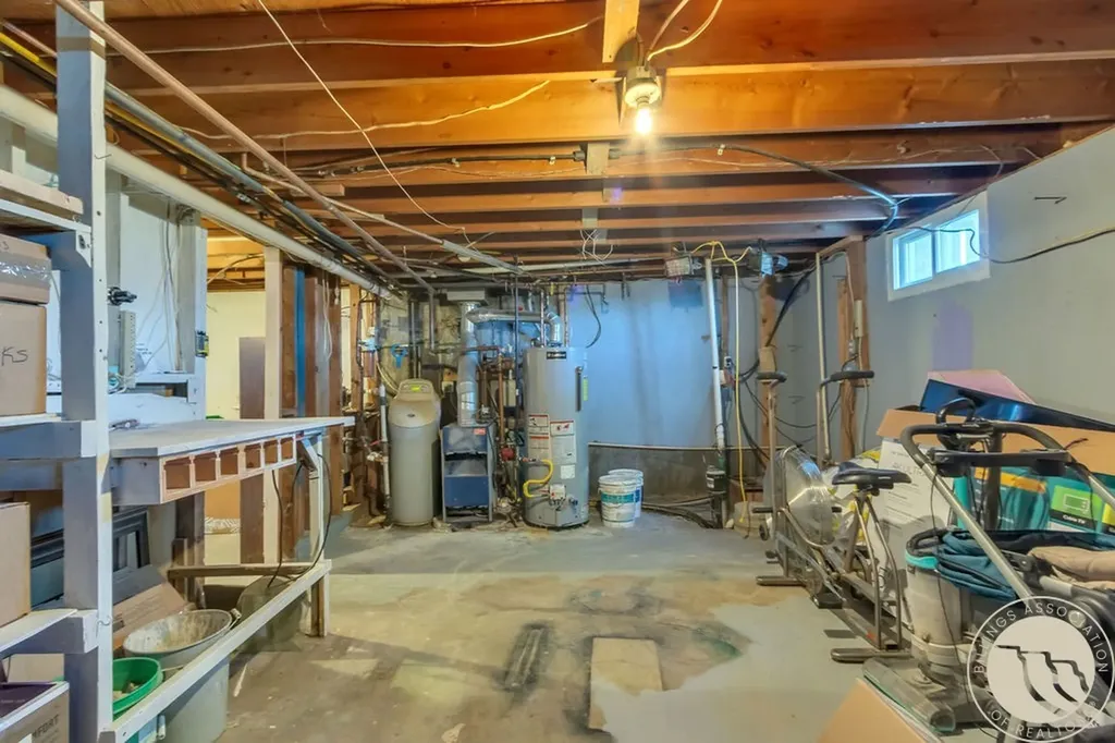 6107 Shepherd Road Shepherd MT 59079
