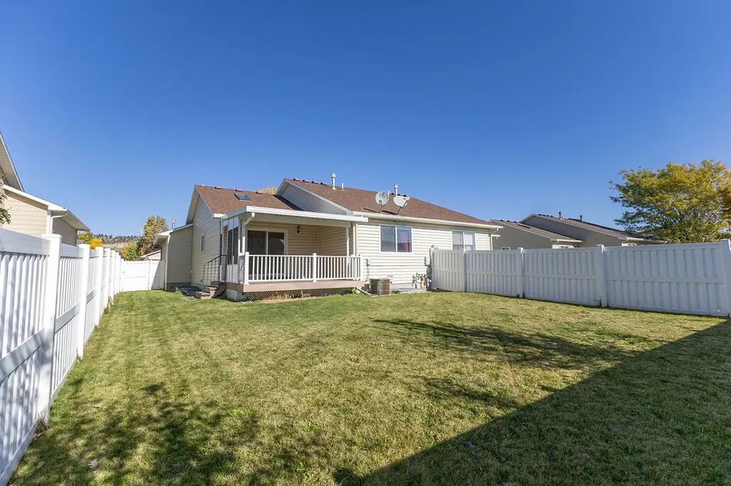3854 Avenue E Billings MT 59102